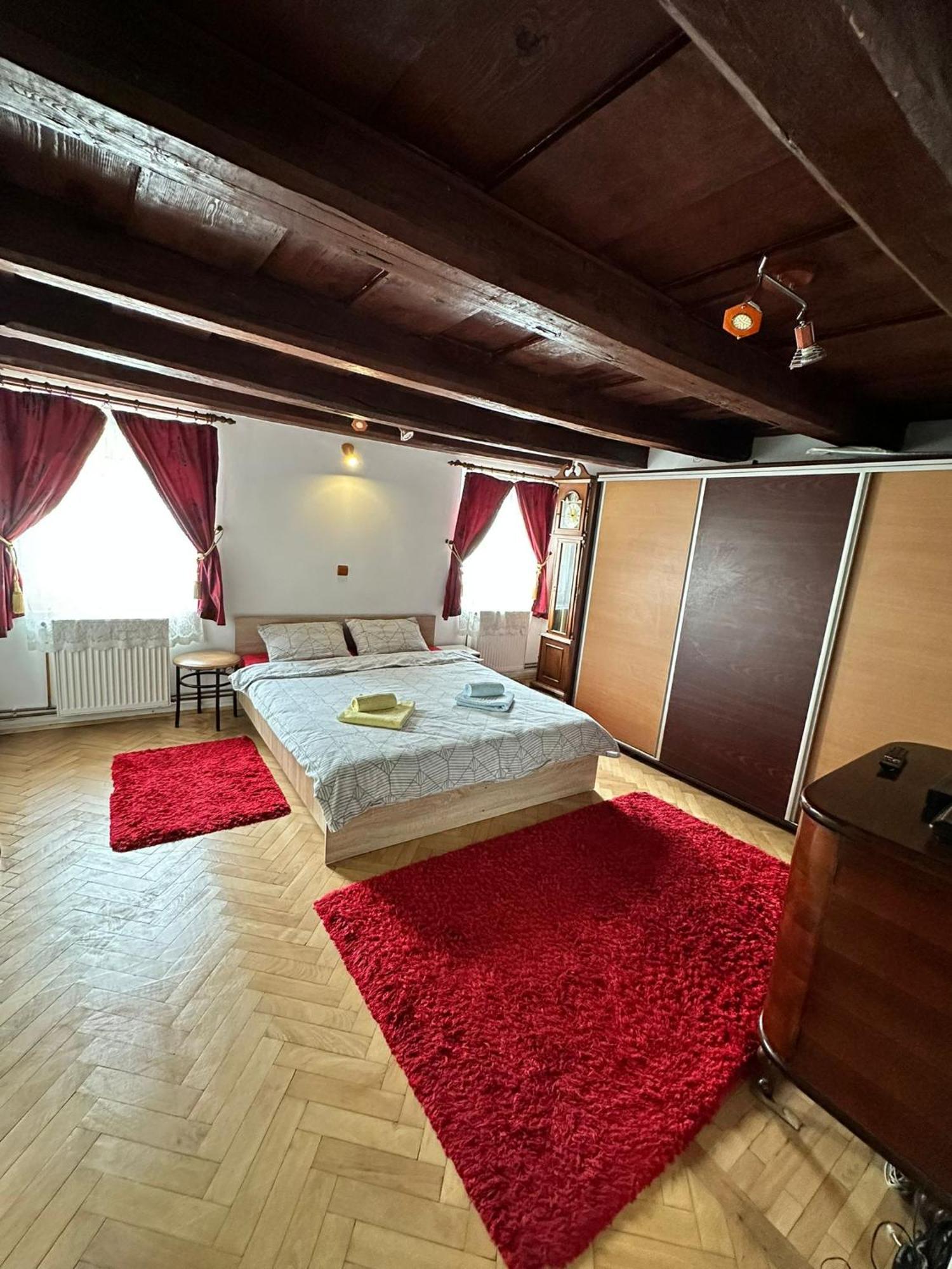 Casa Nicolae Teclu Apartamento Braşov Exterior foto